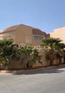 Villa with 2 apartment for sale in Al Taawun, North Riyadh