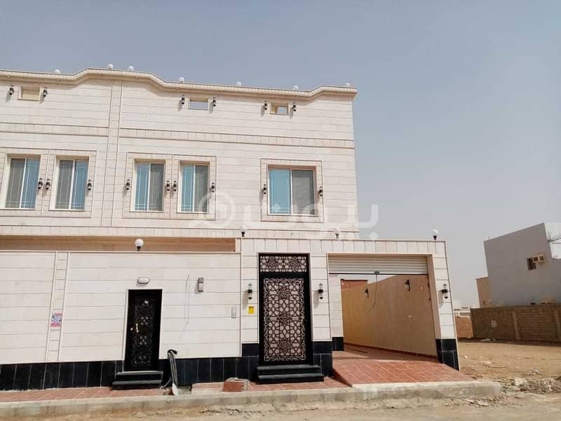 Attached Villas with a roof for sale in Al Riyadh neighborhood, North of Jeddah