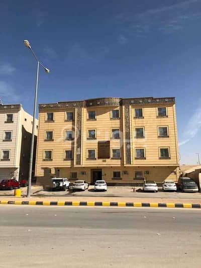 عمارة سكنية  للبيع في الرياض، منطقة الرياض - عمارة للبيع في شارع الثنية حي اليرموك شرق الرياض