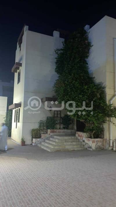 فیلا 9 غرف نوم للبيع في جدة، المنطقة الغربية - فيلا دورين وملحق للبيع في المنار، شمال جدة فیلا 9 غرف نوم للبيع في جدة، المنطقة الغربية - فيلا دورين وملحق للبيع في المنار، شمال جدة
