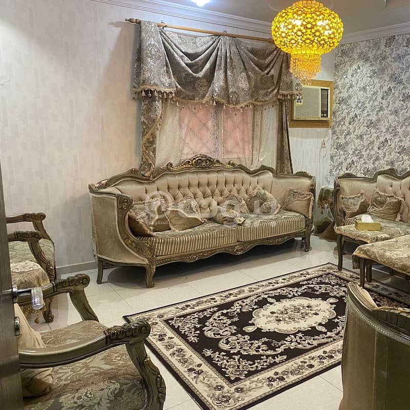 شقة 4 غرف للبيع بمخطط ابن لادن، شمال جدة