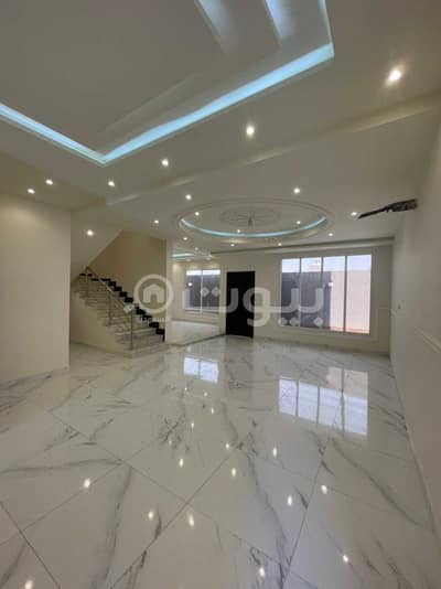 6 Bedroom Villa for Sale in Jeddah, Western Region - 2 floors villa and a luxurious modern Annex in Al Zumorrud, North Jeddah