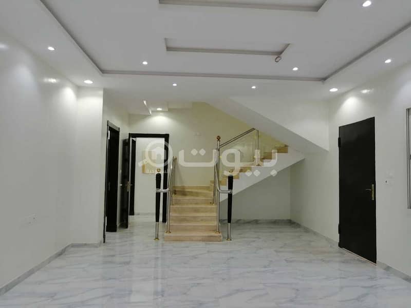 Villa with Stairs and an apartment for sale in Al Aziziyah, South of Riyadh