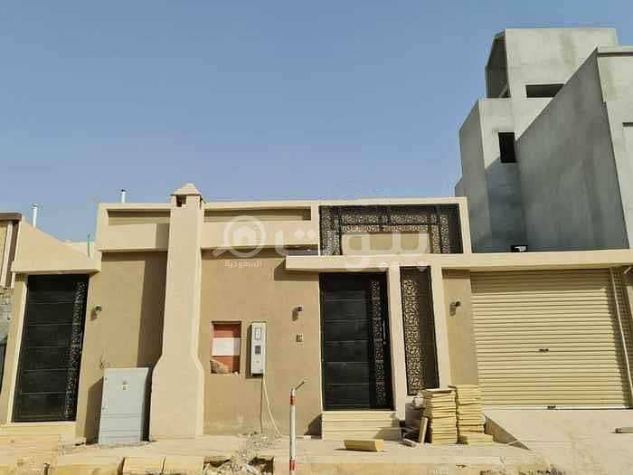 Floor Villa With The Possibility Of Establishing 3 Apartments For Sale In Taybah, South Riyadh