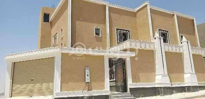 Luxury villa with all the guarantees for sale in Al Dar Al Baida, South of Riyadh