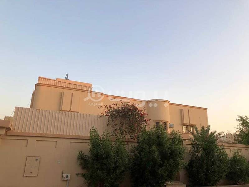 فيلا كبيرة مع ملاحق للبيع بحي الشفا، جنوب الرياض فيلا كبيرة مع ملاحق للبيع بحي الشفا، جنوب الرياض