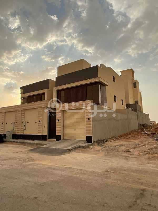 فيلا | درج صالة | 5 غرف للبيع في حي المهدية، غرب الرياض