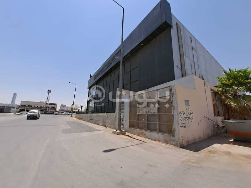 Showroom for rent in full - King Abdul Aziz Road in Salah Al-Din district, north of Riyadh