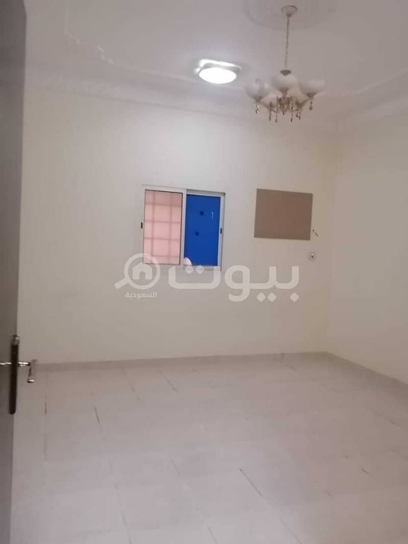 5 apartments in different floors for rent in Laban, West of Riyadh