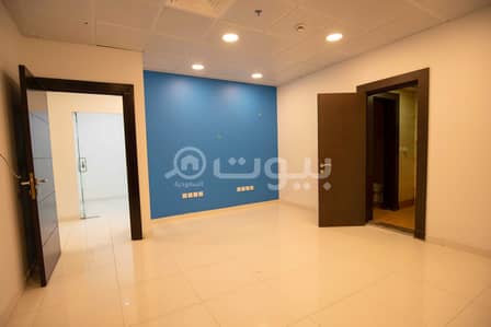 Showroom for Rent in Jeddah, Western Region - Showroom No. 3 for rent in Platini Tower in Al Faisaliyah District, north of Jeddah Showroom for Rent in Jeddah, Western Region - Showroom No. 3 for rent in Platini Tower in Al Faisaliyah District, north of Jeddah