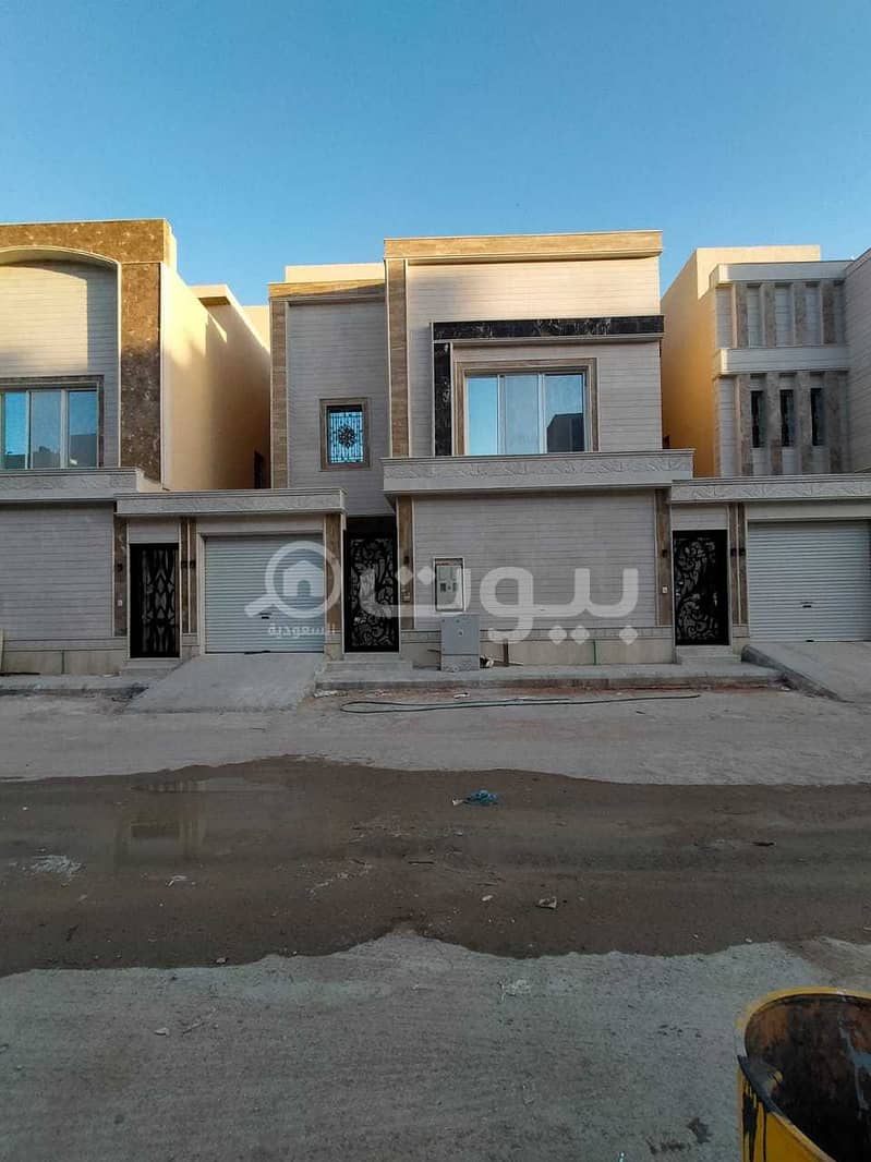 Internal Staircase Villa And Apartment For Sale In Al Munsiyah. East Riyadh