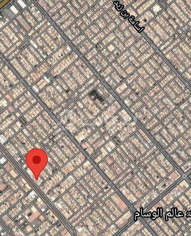 Commercial land for sale in Al Nasim Al Gharbi, west of Riyadh
