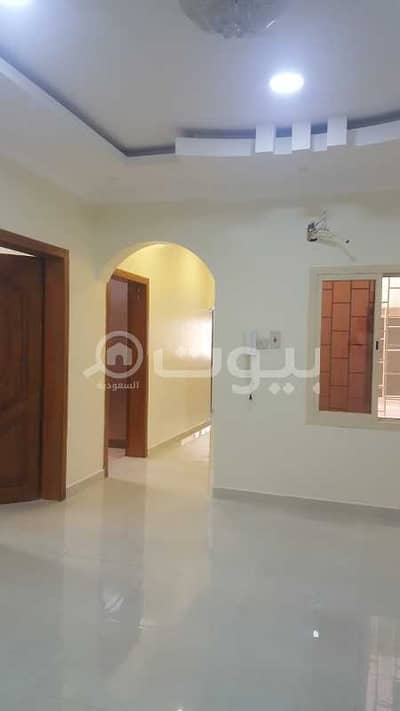 Studio for Rent in Al Ahsa, Eastern Region - Apartment with PVT roof for rent in Al Naseem, Al Hofuf