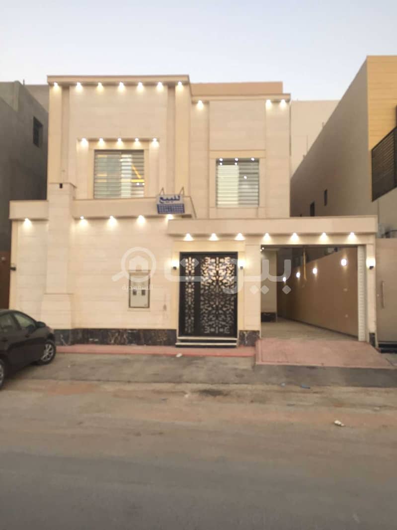 فيلا درج داخلي وشقة للبيع في حي الرمال، شرق الرياض