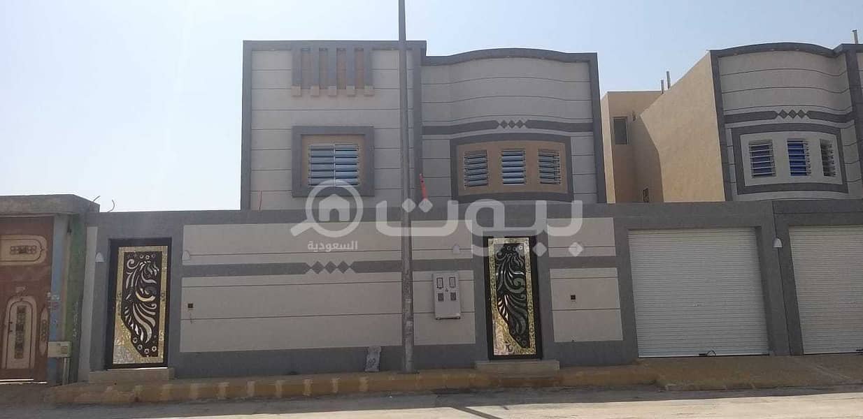 Separated two-floor villa for sale in Al Dar Al Baida district, south of Riyadh