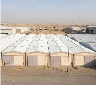 Warehouse for Sale in Riyadh, Riyadh Region - auction| Warehouse 800 SQM for sale in Al Sulay, East of Riyadh