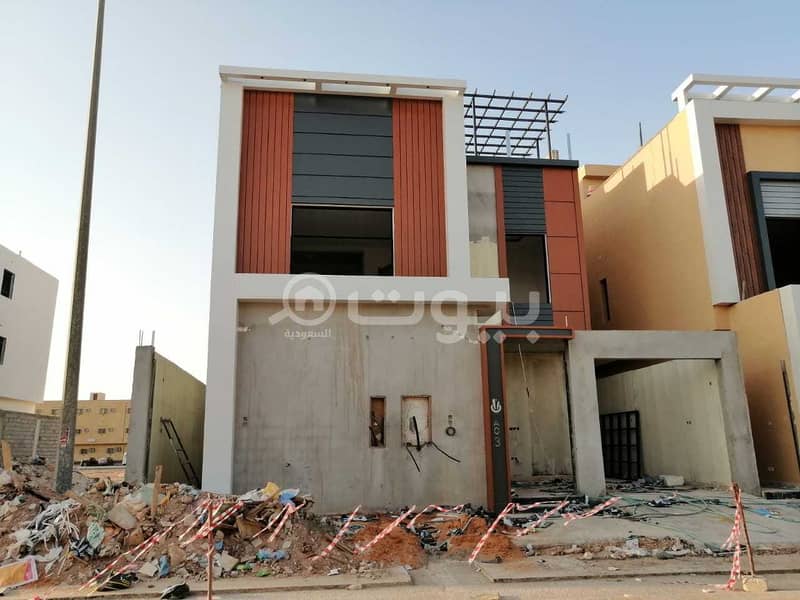 For Sale Internal Staircase Villa And Two Apartments In Al Munsiyah, East Riyadh