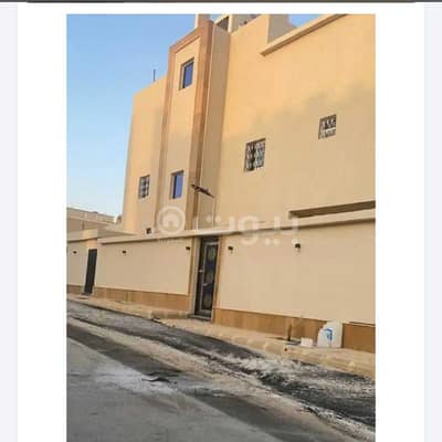فیلا 4 غرف نوم للايجار في الرياض، منطقة الرياض - فيلا للإيجار في حي ظهرة لبن، غرب الرياض