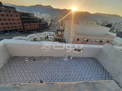 شقة 4 غرف نوم للبيع في مكة، المنطقة الغربية - شقة تمليك ملحق مع سطح للبيع في التنعيم، مكة
