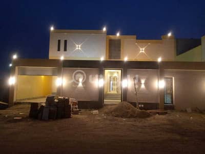 6 Bedroom Villa for Sale in Jeddah, Western Region - For Sale Floor Villa In Al Falah, North Jeddah