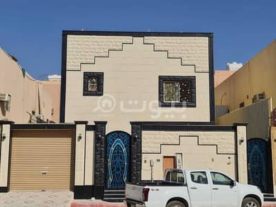 فیلا 3 غرف نوم للبيع في الرياض، منطقة الرياض - فيلا دورين مفصولة للبيع في حي الدار البيضاء جنوب الرياض