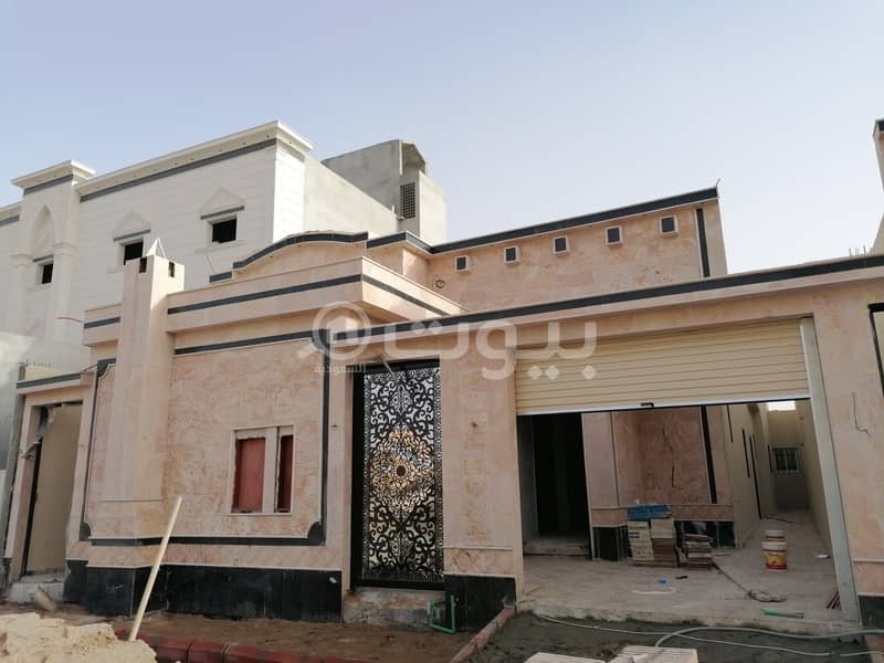 Villa 360 SQM For Sale In Twaiq District, West Riyadh