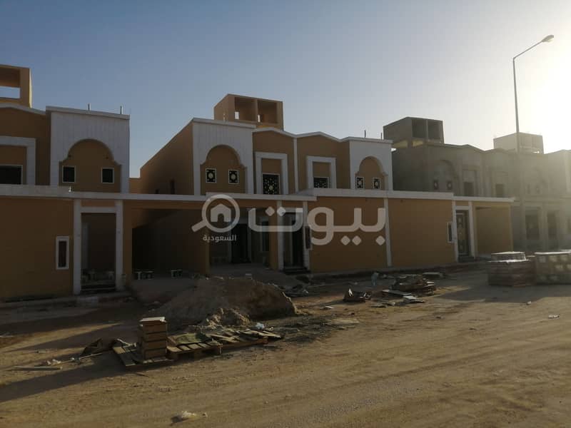 Duplex villa 300SQM located in a well serviced area for sale in Twaiq