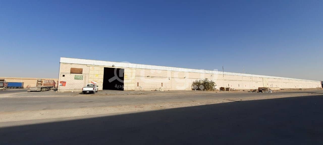 Warehouse for rent in Al-Sulay district, east Riyadh
