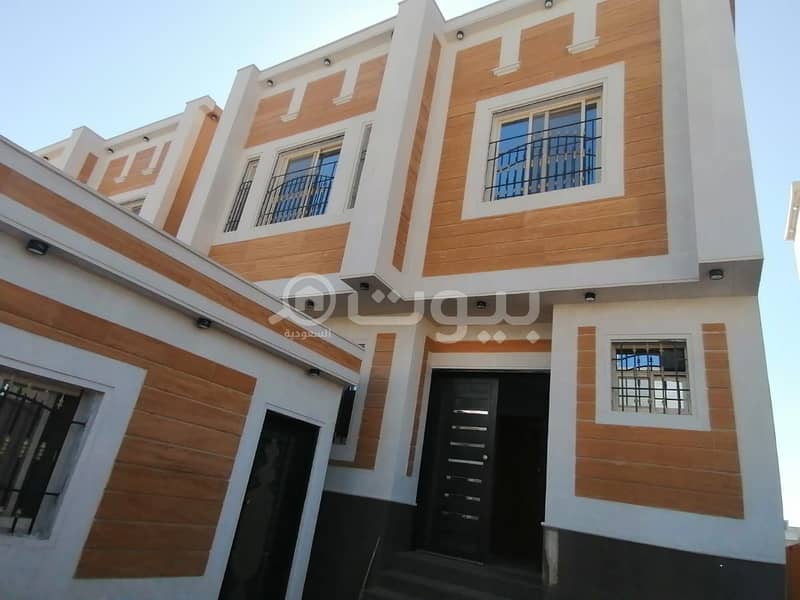 For Sale 2 Floors Villas And Annex In Khamis Mushait