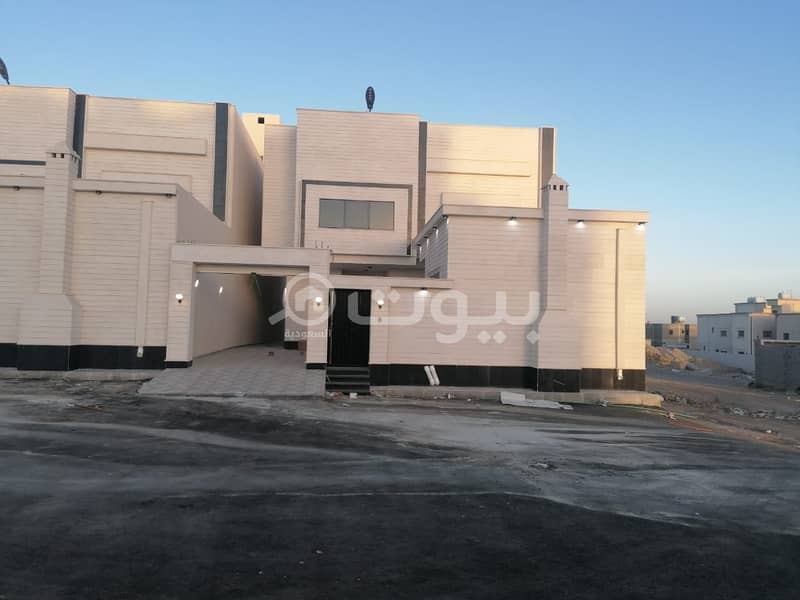 2 Floors villas and annex for sale in scheme 6 Khamis Mushait| 375 sqm