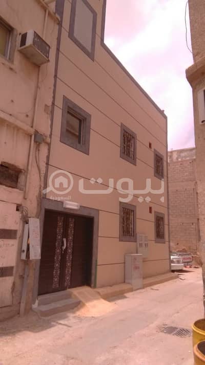 5 Bedroom Residential Building for Sale in Riyadh, Riyadh Region - A new investment residential building for sale in Al Shimaisi district, central Riyadh