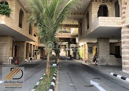 مكتب  للبيع في جدة، المنطقة الغربية - مكتب فخم وراقي بمجمع بيوتات الاعمال طريق الملك