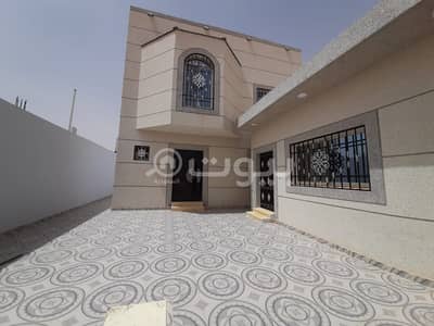 4 Bedroom Villa for Sale in Al Duwadimi, Riyadh Region - Duplex villa for sale in the king fahd suburb, Hail