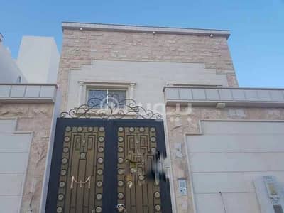 5 Bedroom Villa for Sale in Madina, Al Madinah Region - Duplex Villa For Sale In Bani Bayadah, Madina