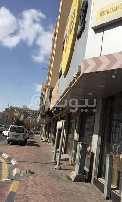 Shop for Rent in Dammam, Eastern Region - Many purposes shops for rent in Al Amamrah district in the market, Dammam