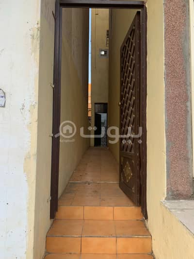 2 Bedroom Apartment for Rent in Khamis Mushait, Aseer Region - Small new apartment For rent in Umm Sarar, Khamis Mushait
