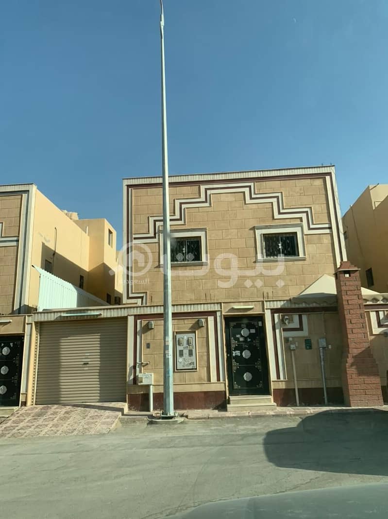 Villa 2 floors separated with the possibility of establishing apartments for sale in Al Dar Al Baida, South Riyadh
