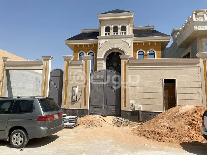 2-Floor Villa for Direct sale in Al Malqa, North of Riyadh