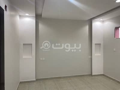 فلیٹ 3 غرف نوم للايجار في الرياض، منطقة الرياض - دور علوي للإيجار بظهرة لبن، غرب الرياض