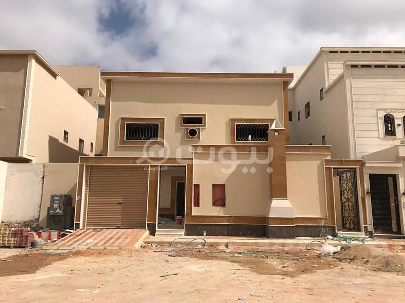 2 floors villa and apartment for sale in Laban, West Riyadh