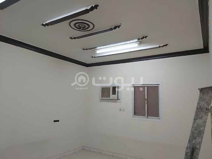 Bachelor's apartment with installed AC for rent in Al Nahdah, East of Riyadh
