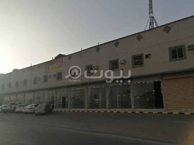 Shop for Rent in Riyadh, Riyadh Region - Shops for rent in Dhahrat Namar district, west of Riyadh