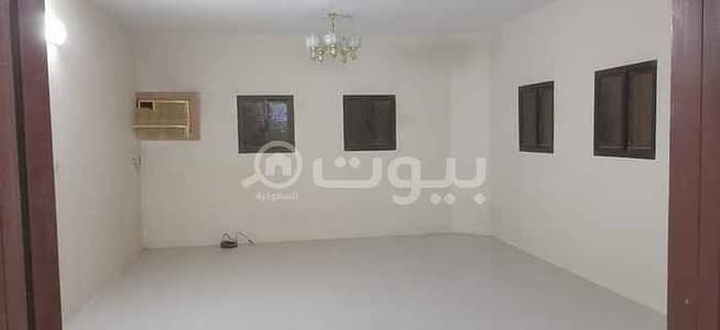 4 Bedroom Floor for Rent in Riyadh, Riyadh Region - Floor with private parking for rent in Al Uraija Al Gharbiyah, West of Riyadh