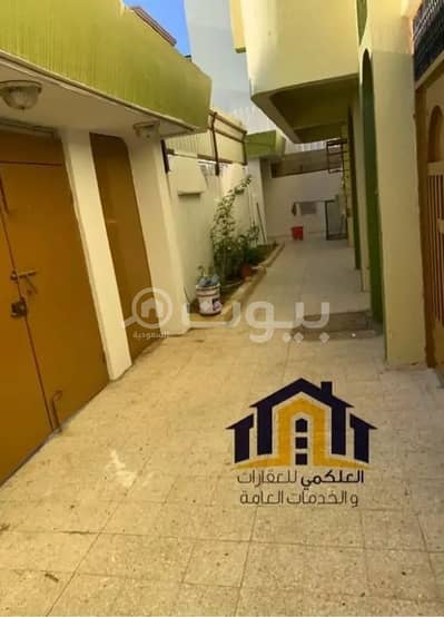 4 Bedroom Floor for Rent in Khamis Mushait, Aseer Region - For rent a full floor in Shukr, Khamis Mushait