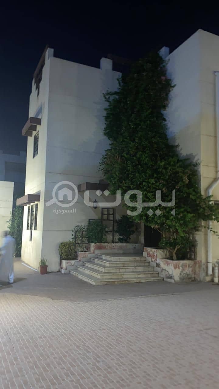 Two Floors Villa And Annex for Sale In Al Manar, North Jeddah