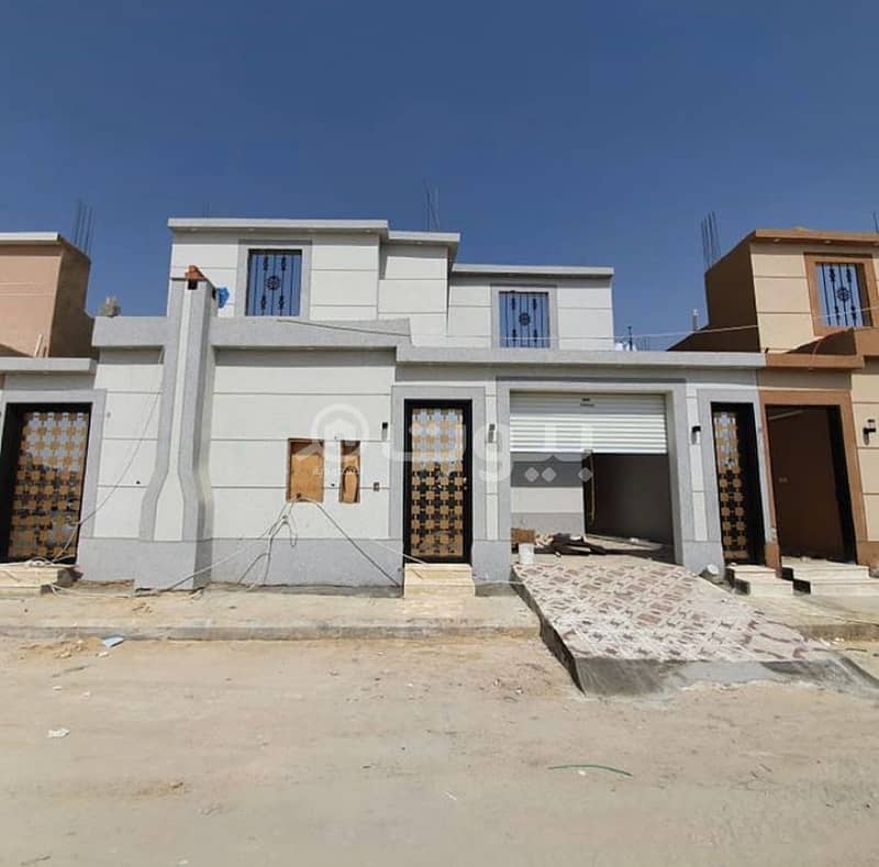 Villa with the possibility of 3 establishing apartments for sale in Taybah, South of Riyadh