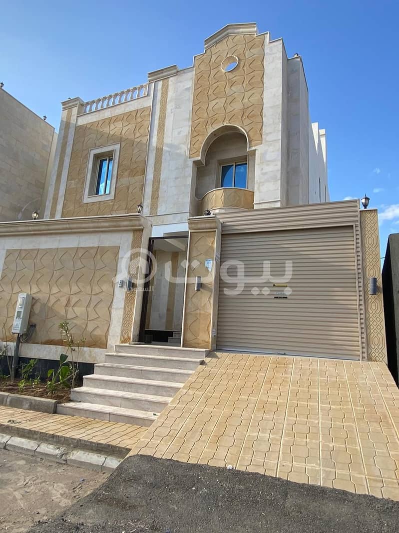 Villa with park For Sale In Obhur Al Shamaliyah, North Jeddah