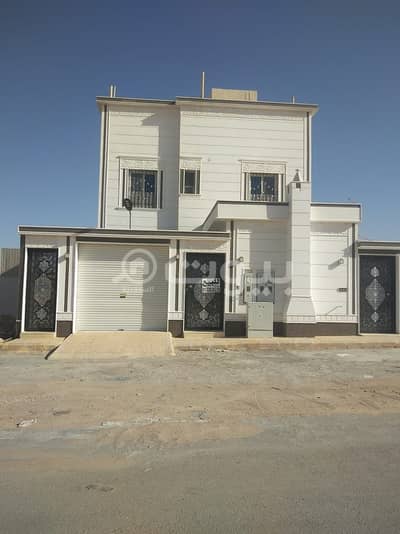 4 Bedroom Villa for Sale in Riyadh, Riyadh Region - Luxury villa for sale in Al Mahdiyah, West Riyadh
