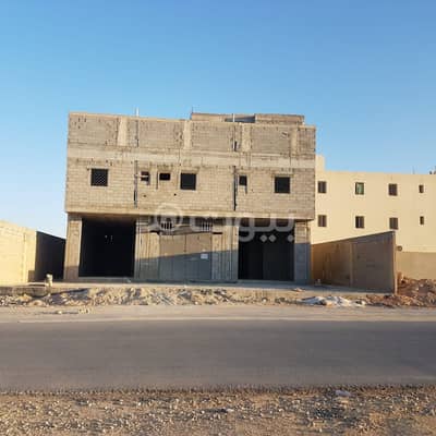 Commercial Building for Sale in Riyadh, Riyadh Region - Residential commercial building for sale in Al Mahdiyah district, west of Riyadh