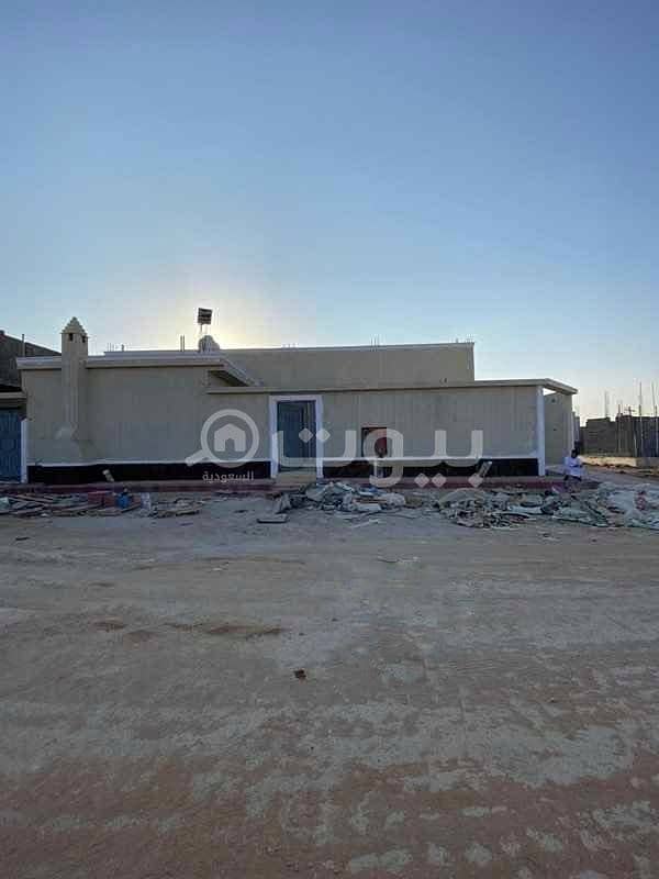 Villa for sale in Al Muzahimiyah, Riyadh